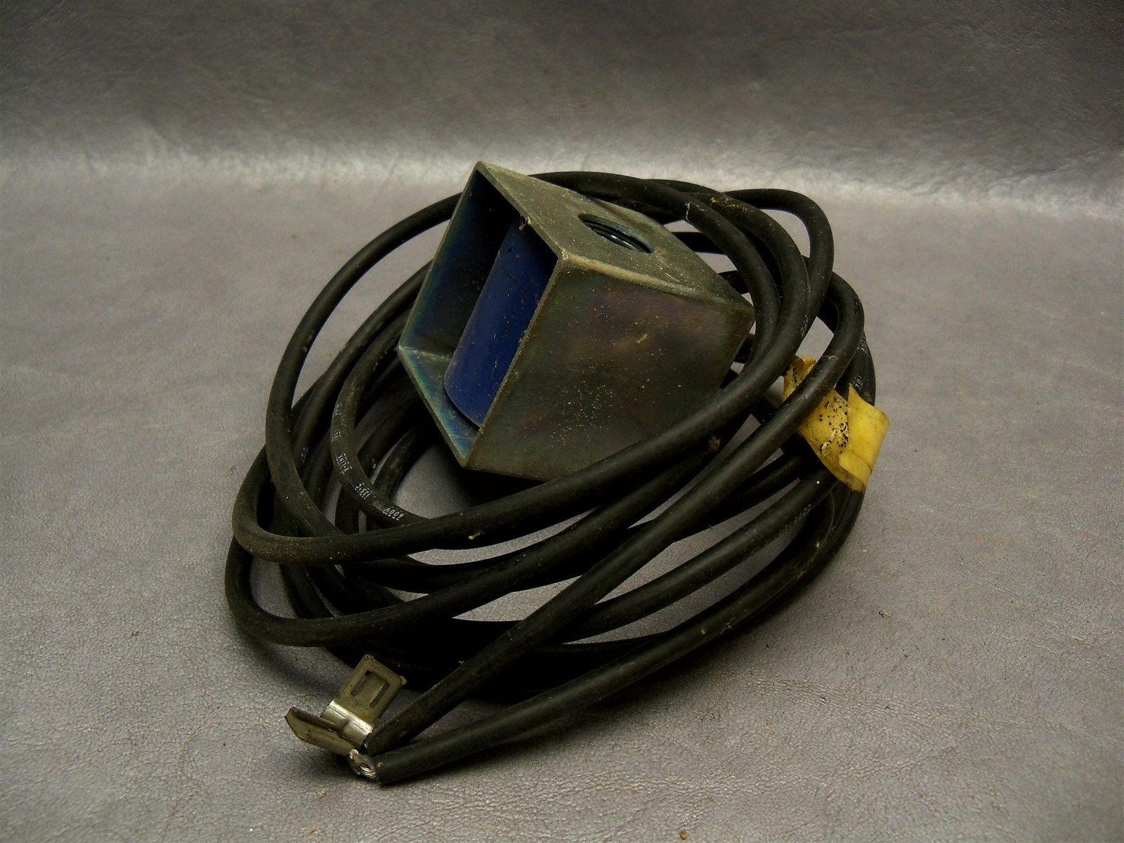 X22202-7158 Alco Controls Reversing Valve Coil 24 Volts 50/60 Cycles 12 Watts