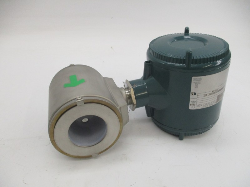 YOKOGAWA AXR050G AXR050G-E1AL1L-AA12-2NB/SCT 14.7-42VDC -10-130’C NSMP