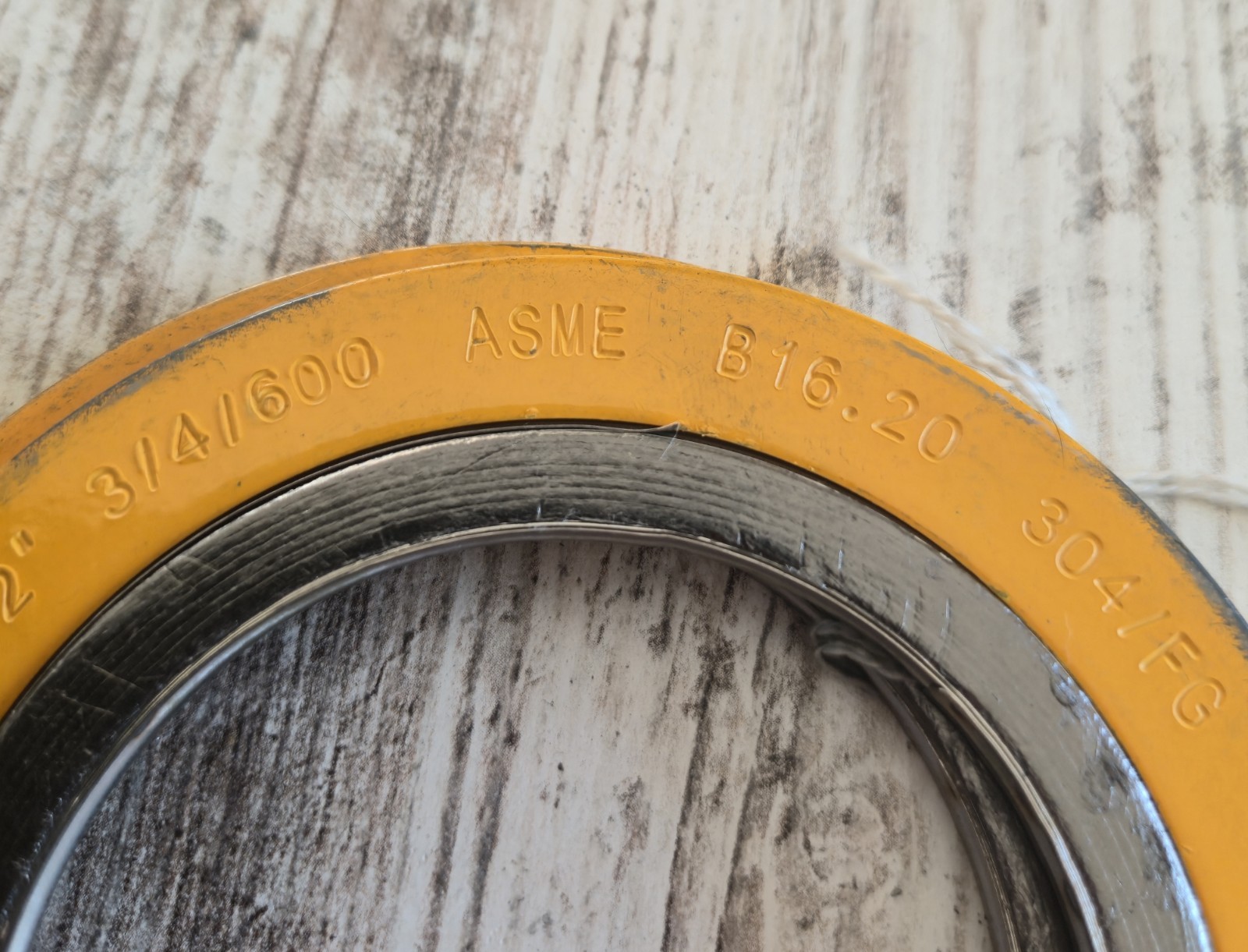 2″ Spiral Wound Gasket Class 600 ASME B16.20 304 SS Flexible Graphite FG – 2qty