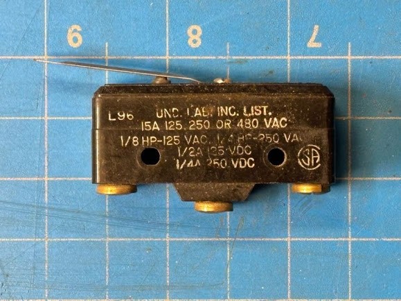 Honeywell 125VAC 15A Micro Limit Switch BZ-2RL-A2