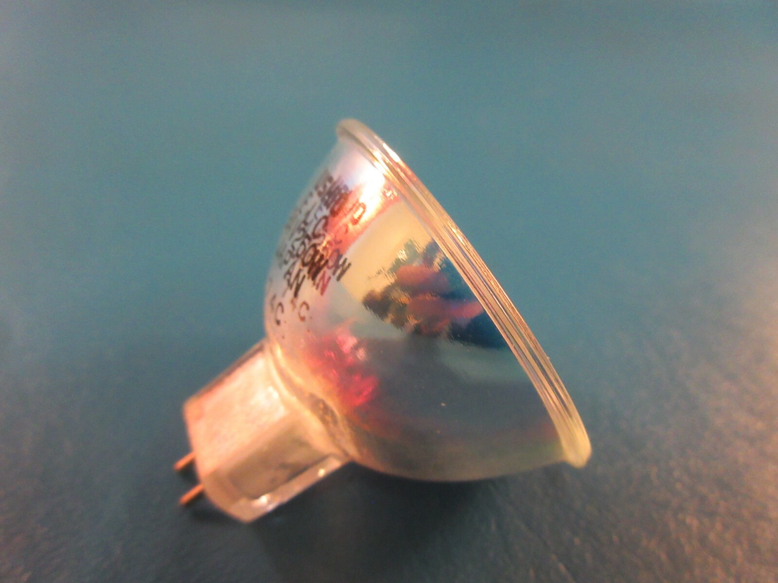 Osram, USHIO, HLX64653 Halogen Photo Optic Lamp, 24 Volts, 250 Watts