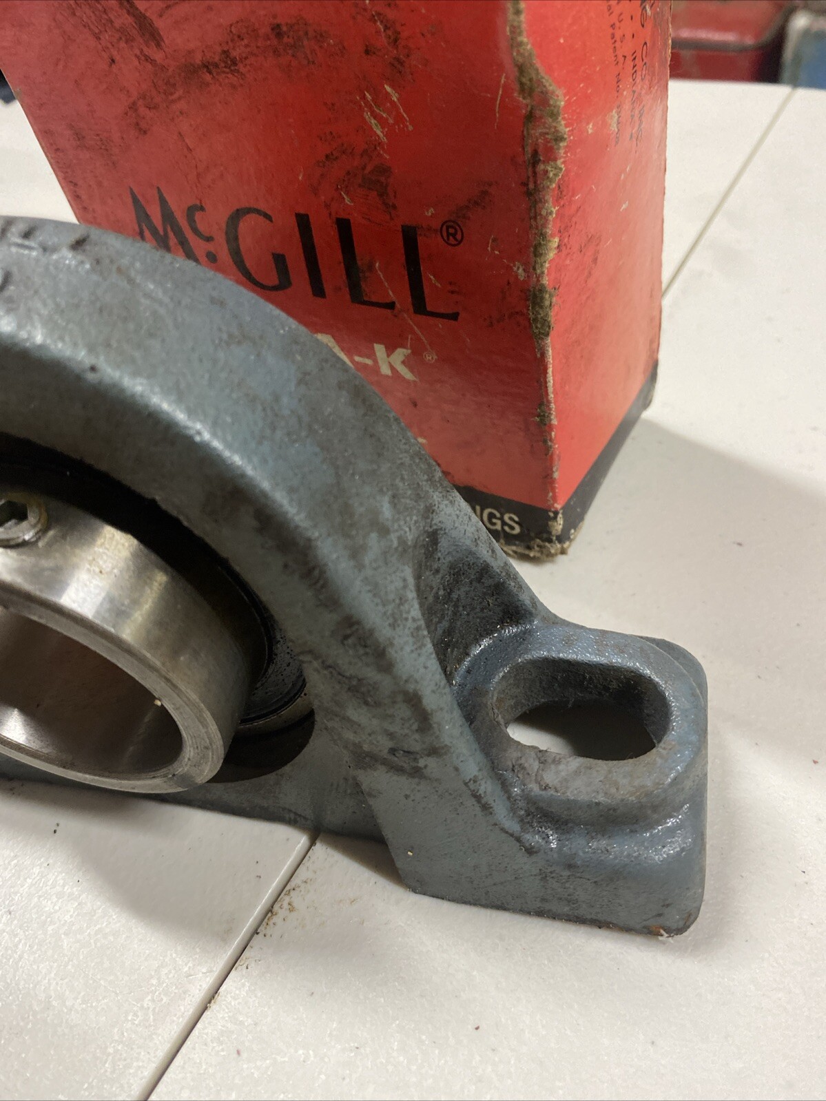 MB MCGILL C-25-1-15/16 NYLA-K PILLOW BLOCK BEARING C25115/16