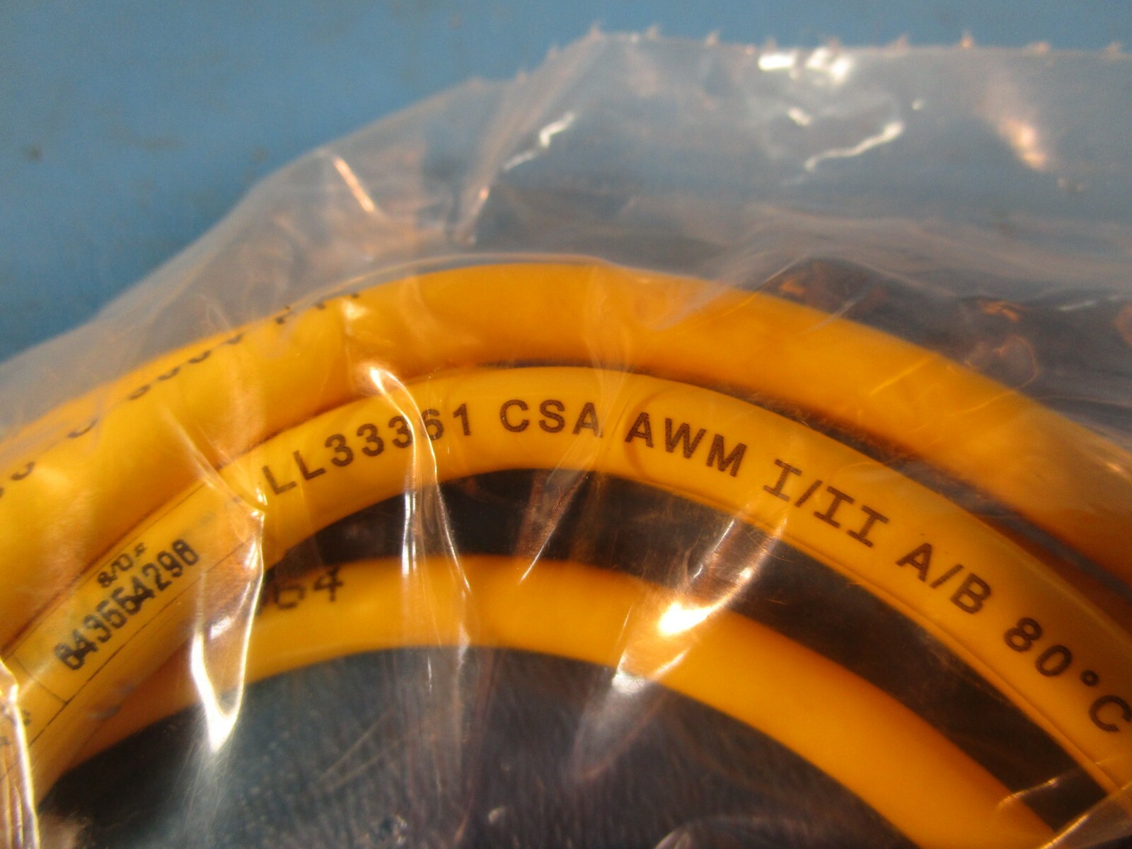 Brad, 6YB35 Cordset, 6′, Micro-Change 3 pins, Female (Grainger, Woodhead)