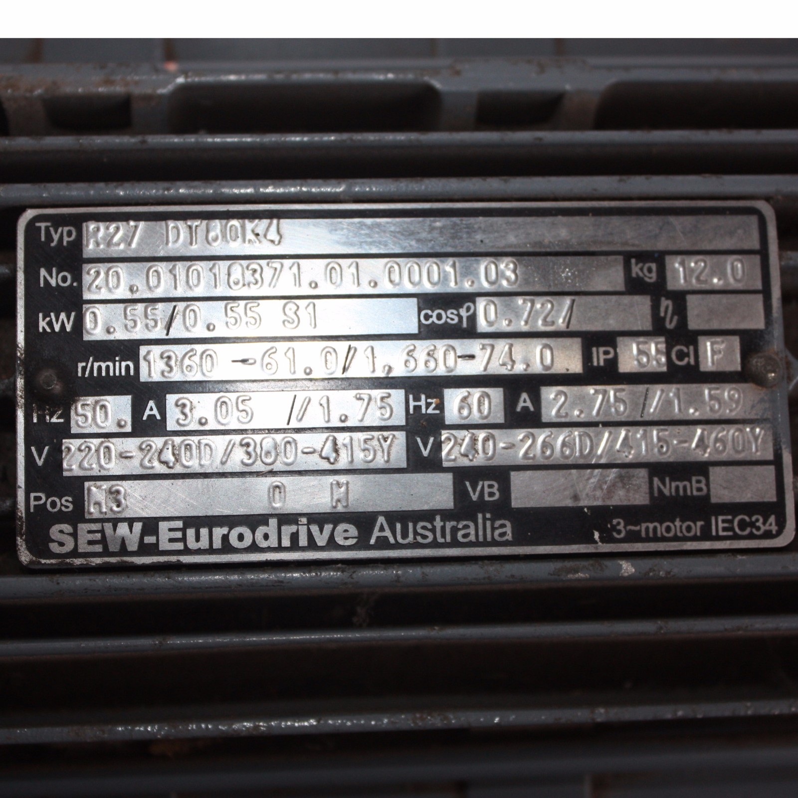 SEW Eurodrive R27 DT80K4 gear electric motor 0.55KW ratio 22.32:1