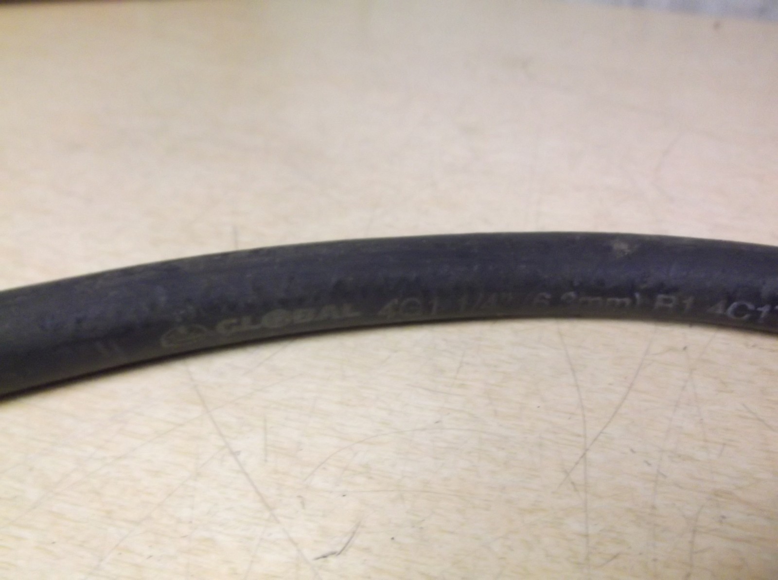 Global 4G1 1/4″ Bi 4CIT/ISN EN853 3275 22.5 PSI Max Air Hose *FREE SHIPPING*