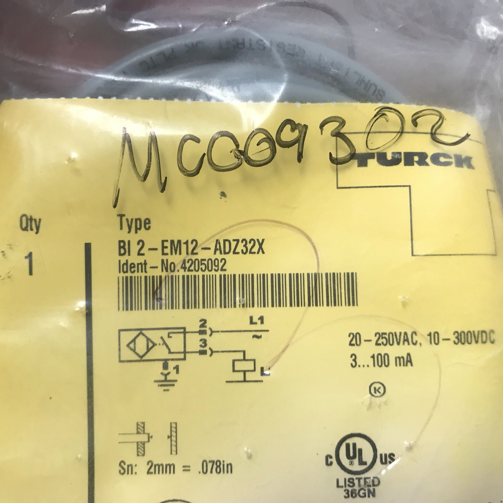 SEALED NEW TURCK BI 2-EM12-ADZ32X INDUCTIVE SENSOR 20-250VAC 10-300VDC 4205092