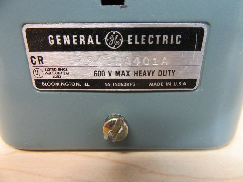 General Electric CR2940NA401A Switch Enclosure