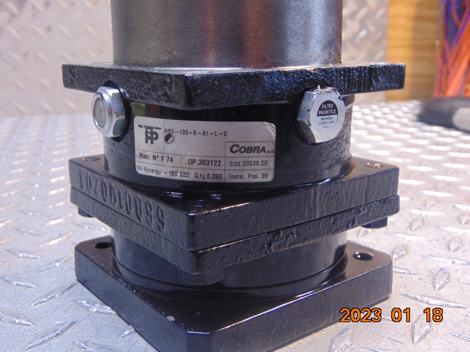 NEW COBRA HPS-100-5-A1-L-S PLANETARY GEARBOX