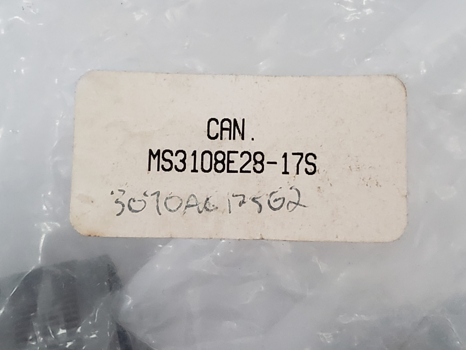 ITT CANNON MS3108E28-17S CIRCULAR CONNECTOR PLUG 28-17 NIB