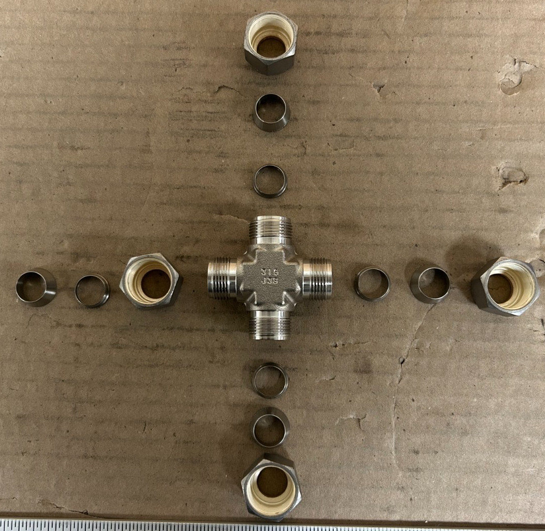 Swagelok 1/2″ Tube Stainless Cross Union SS-810-4 Lot of 10
