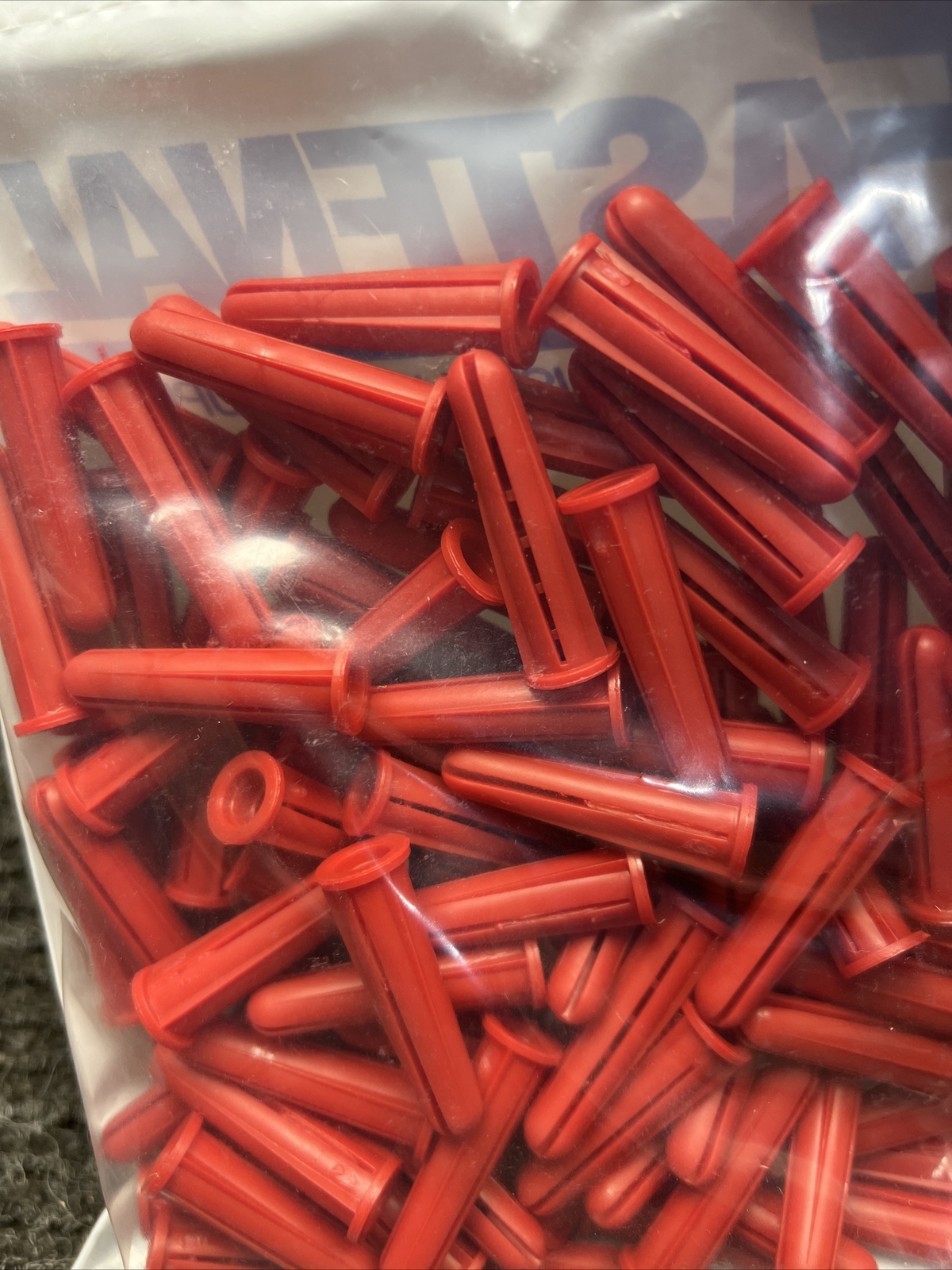 New FASTENAL 50980 Conical Anchor 100 Pieces