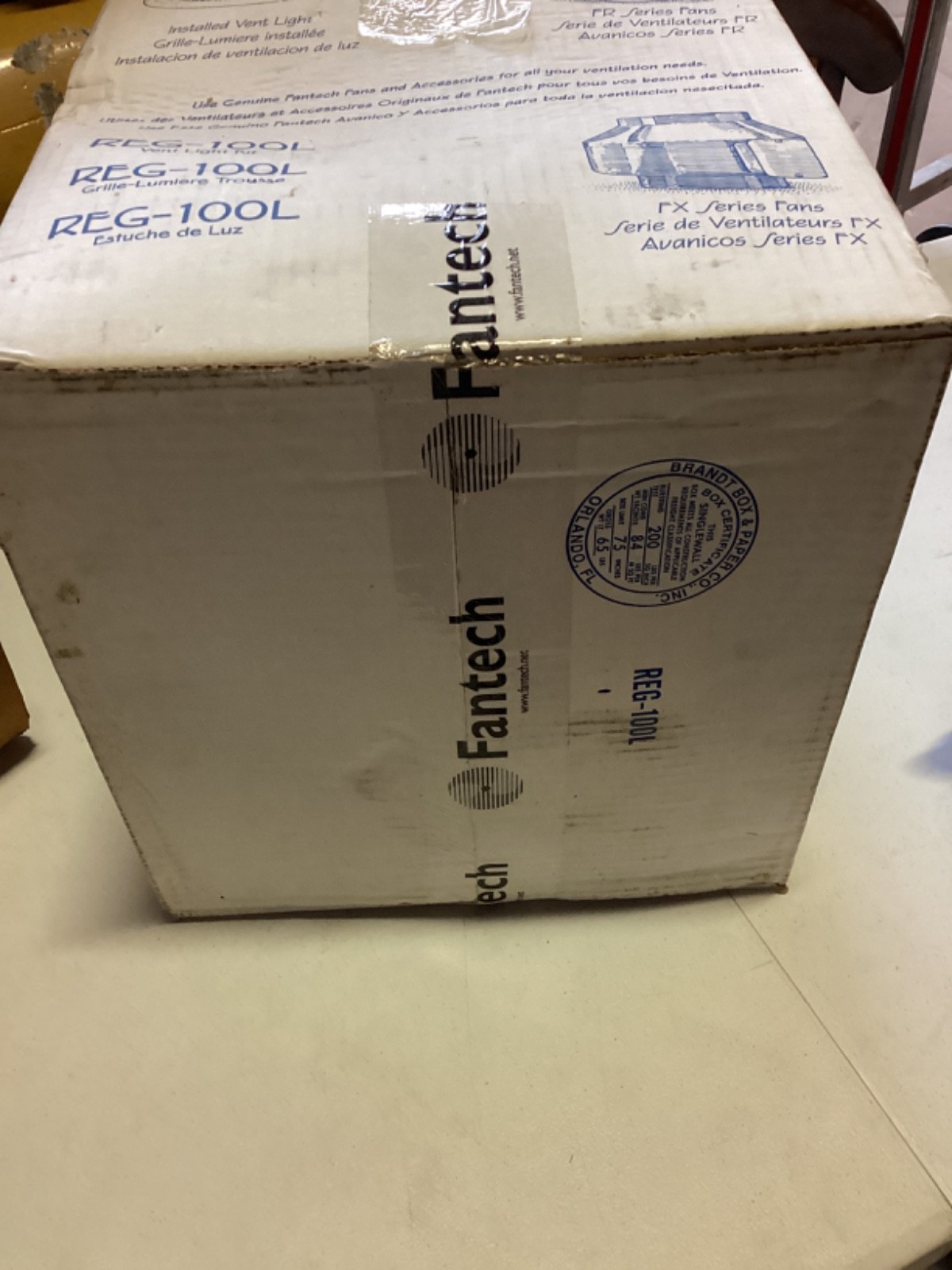 Fantech Duct Fan Fluorescent Vent-Light Kit REG 100L New in Box