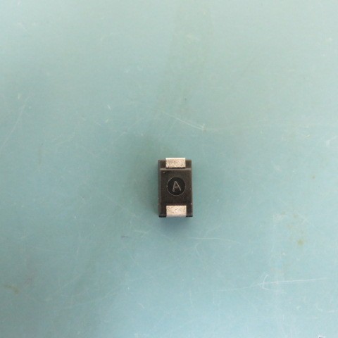 VENKEL TA025TCM226KDR Qty of 100 per Lot CAP22 UF25VTANT 7343