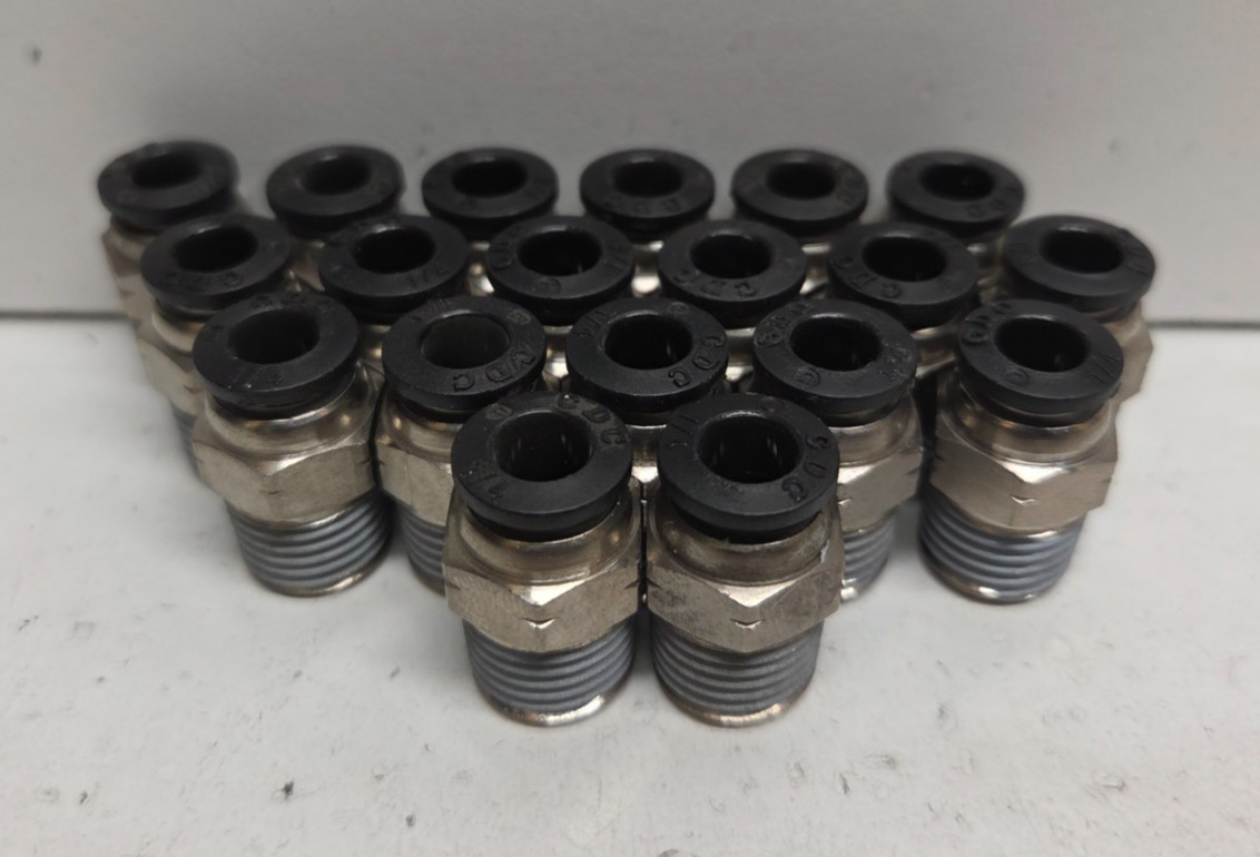 LOT OF 19 NEW NO BOX! NITRA 1/4″ TUBE X 1/4″ MNPT STRAIGHT FITTINGS MS14-14N