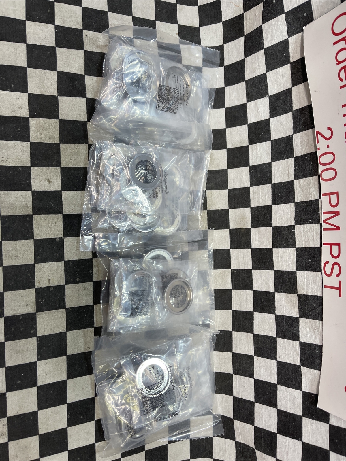 SWAGELOK VCR Face Seal 1″, NI-16-VCR-2-GR-VS, LOT OF 40, SHIPSAMEDAY#1325V4