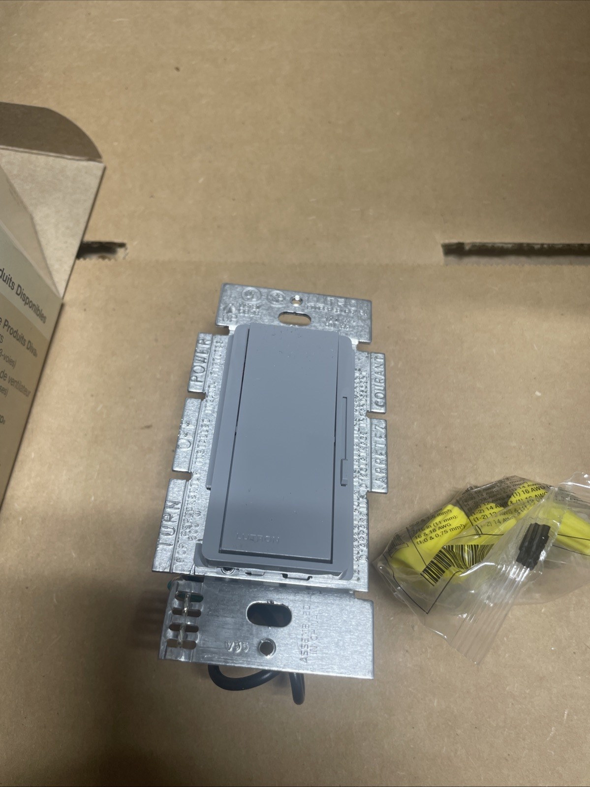 Lutron DV-600P-GR 120V at 60Hz 1-Pole Preset Dimmer With Locator Light Gray
