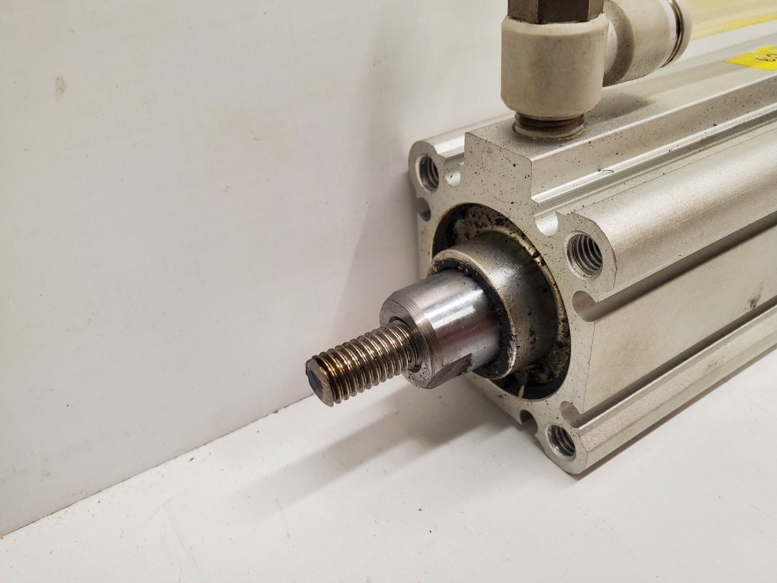 GUARANTEED! SMC AIR CYLINDER CDQ2A32-125DCZ