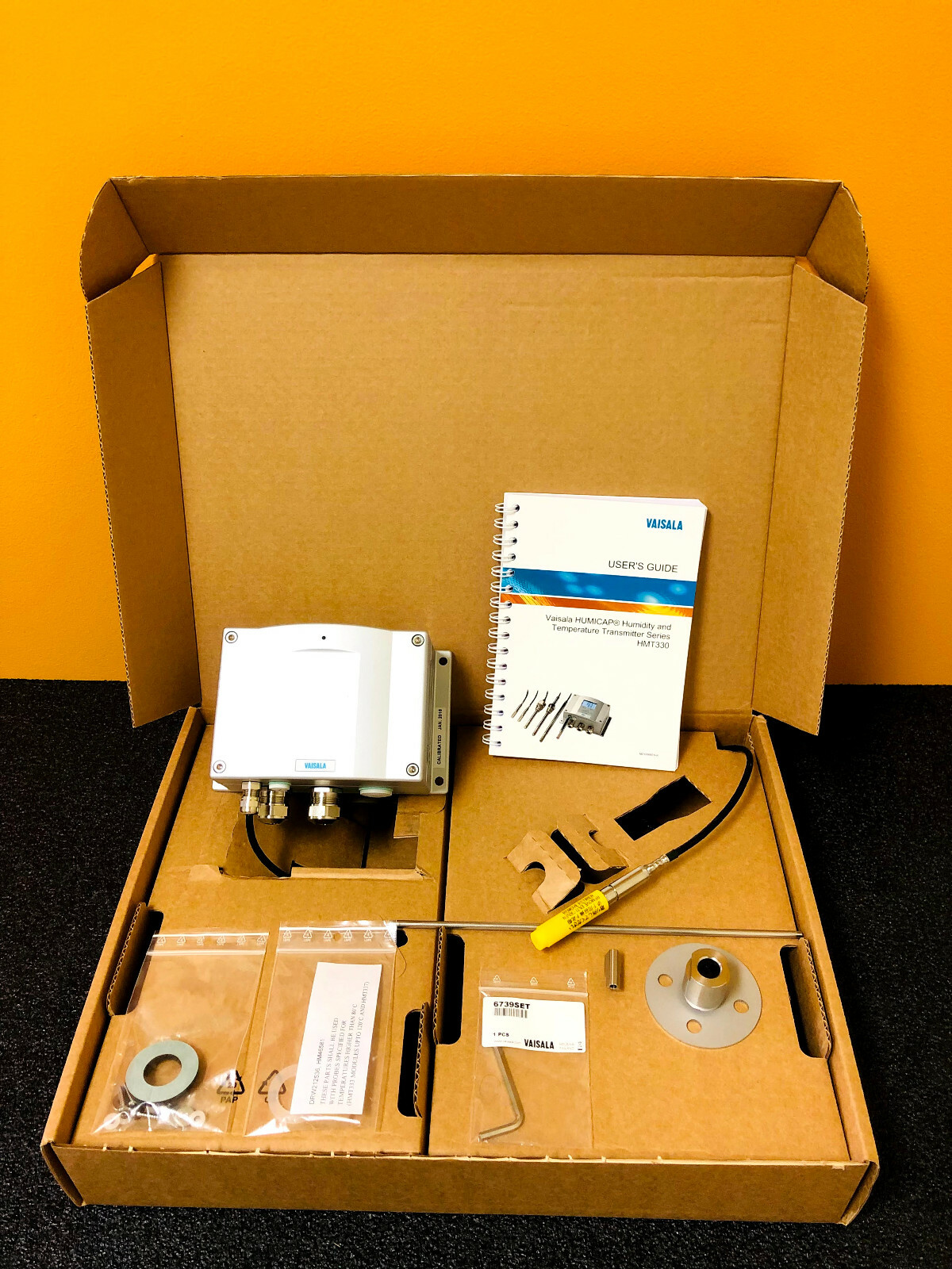 Vaisala HMT337 -20° to +100°C, 0 to 100% RH, Humidity + Temperature Transmitter