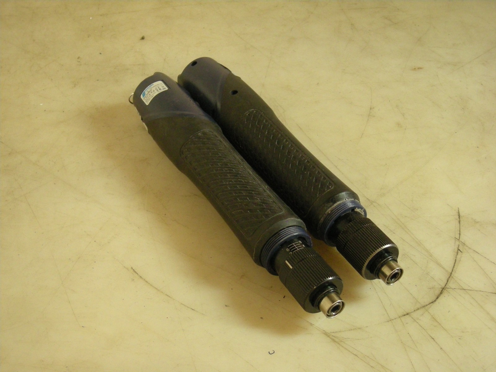 For parts or repair – Lot of 2 Delta Regis CESL828PF Brushless Screwdriver 40VDC