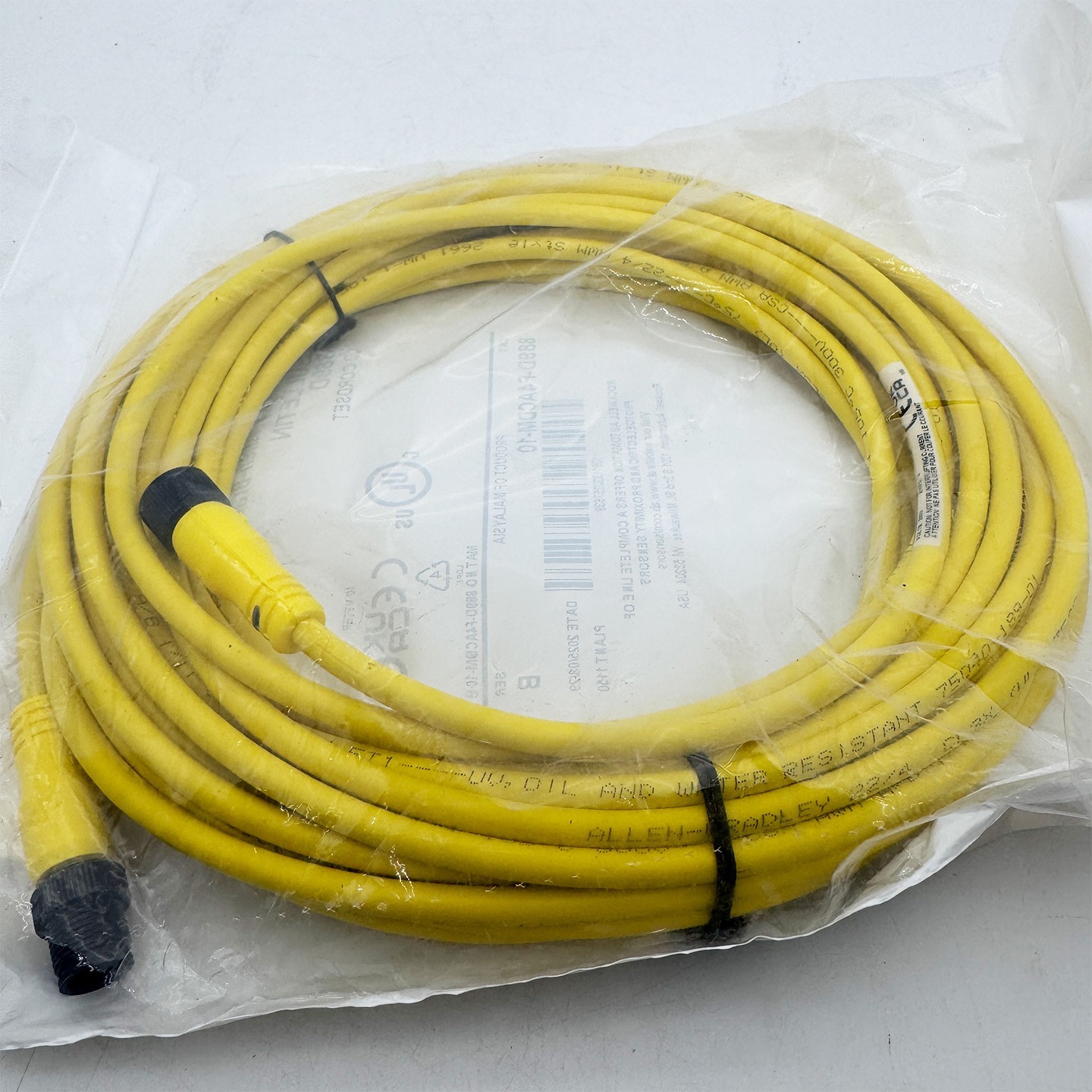 889D-F4ACDM-10 889 DC Micro Cable New Original 889DF4ACDM10