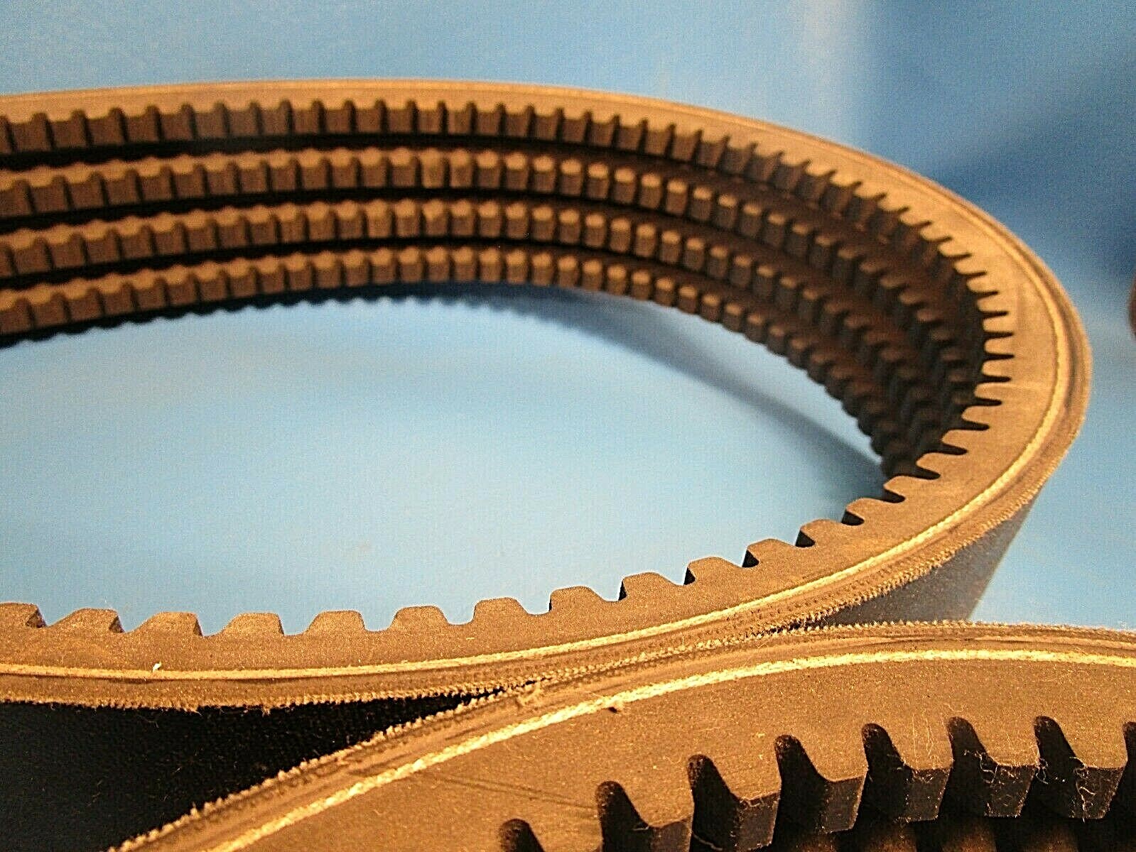Gates 4/5VX1080 B VBelt, 4 Ribs Banded Cogged V Belt