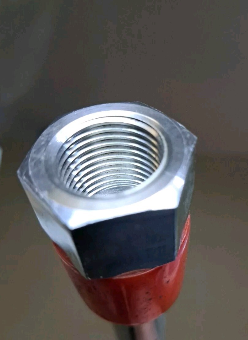 Heat No. YW18-1211 304 S.S. K88 1/2″ FNPT 3/4″ MNPT 24-1/4″ Length 3/4″ Diameter