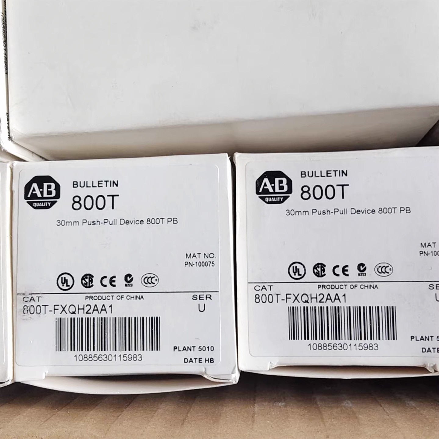 800T-FXQH2AA1 30mm Push-Pull Device 800T PB New Original 800TFXQH2AA1