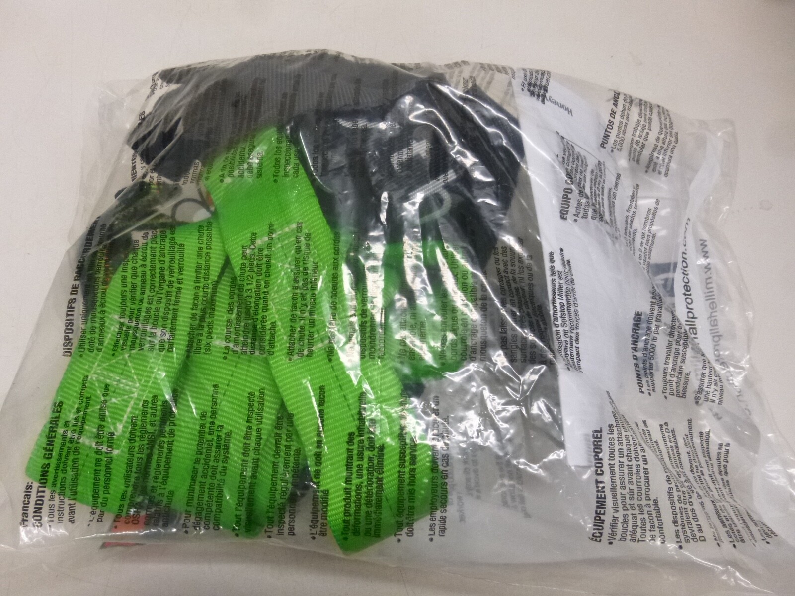 NEW HONEYWELL MILLER, P950/UGN Full Body Harness, Universal, 400 lb, Green
