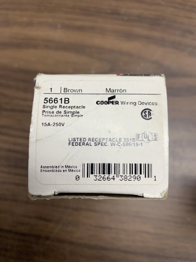 ARROW HART / COOPER 5661B 15A 250V RECEPTACLE B156