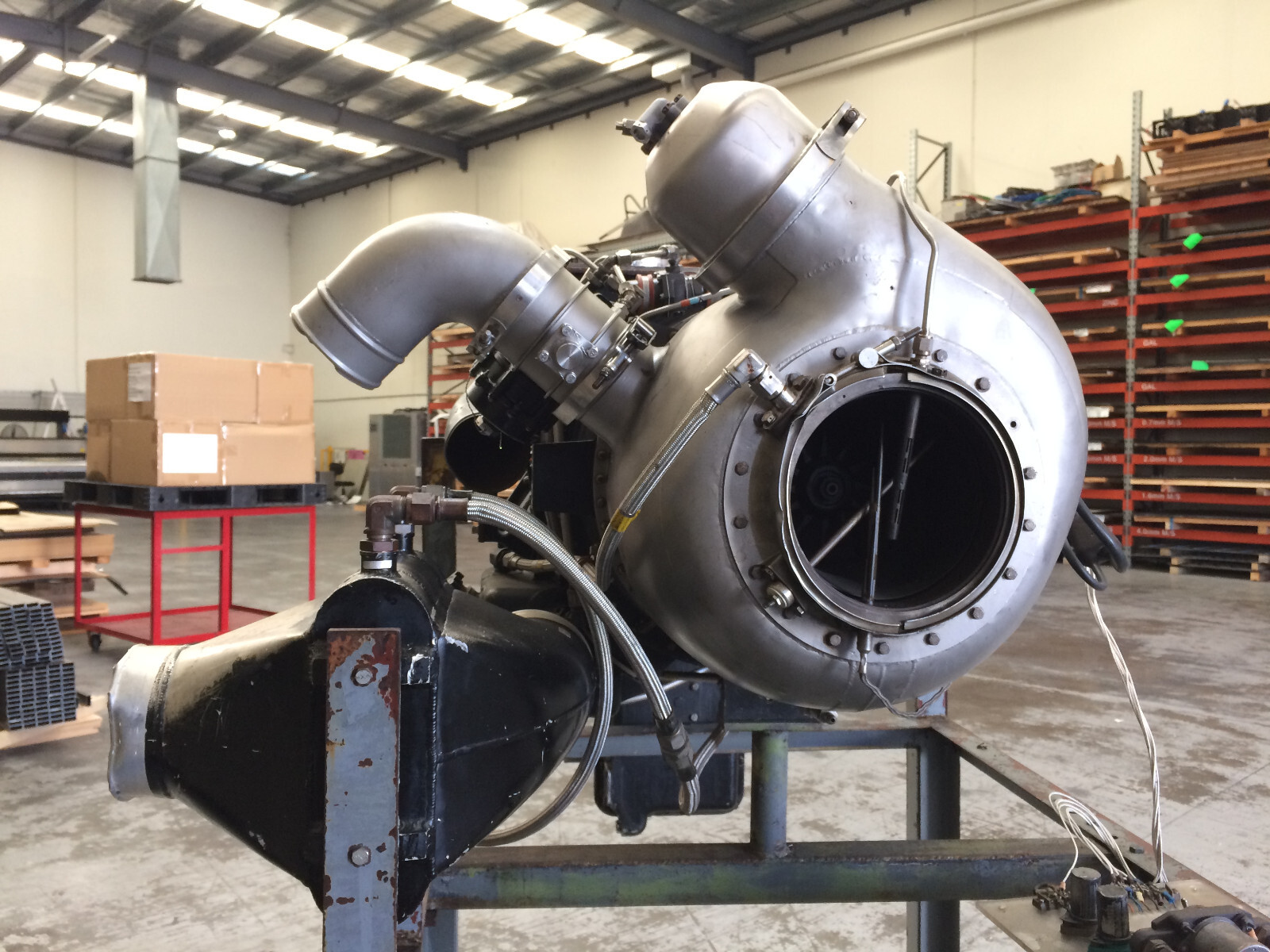 Garrett Airesearch GTCP85-102 gas turbine engine AC+DC GENERATORS 39 HOURS TSO