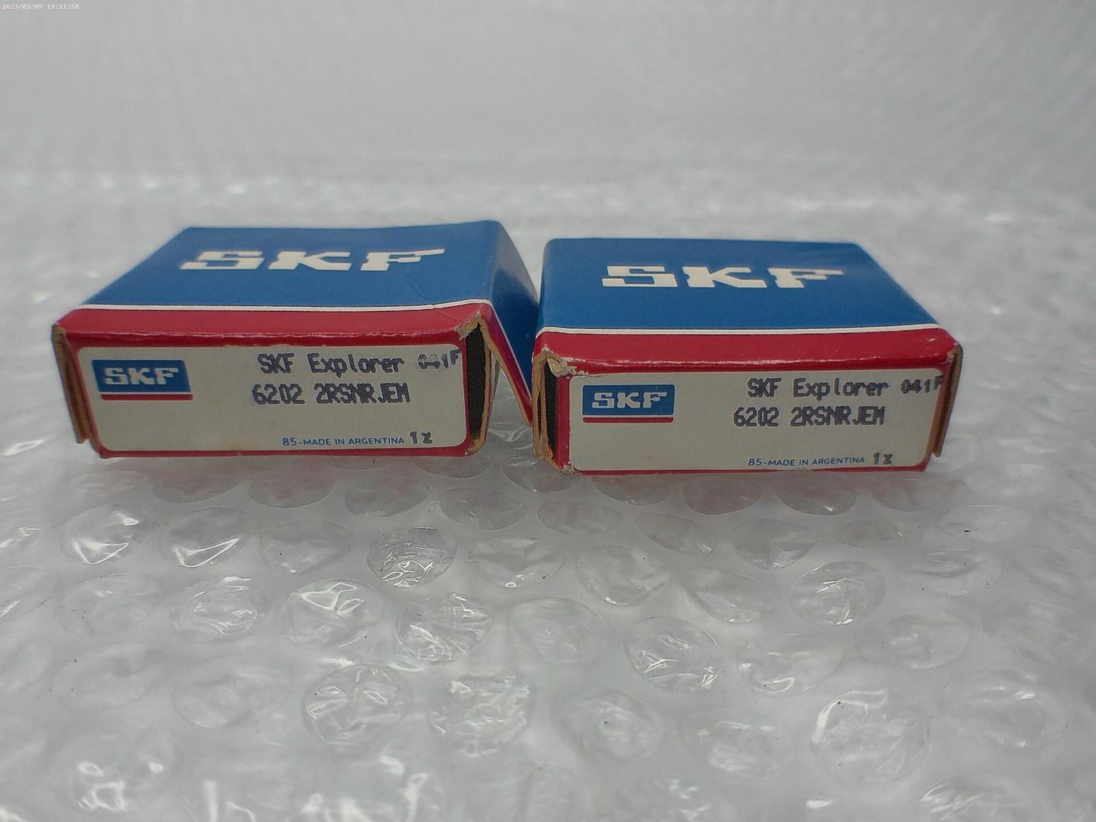 SKF EXPLORER 6202-2RSNRJEM BEARING LOT OF 2 NSMP