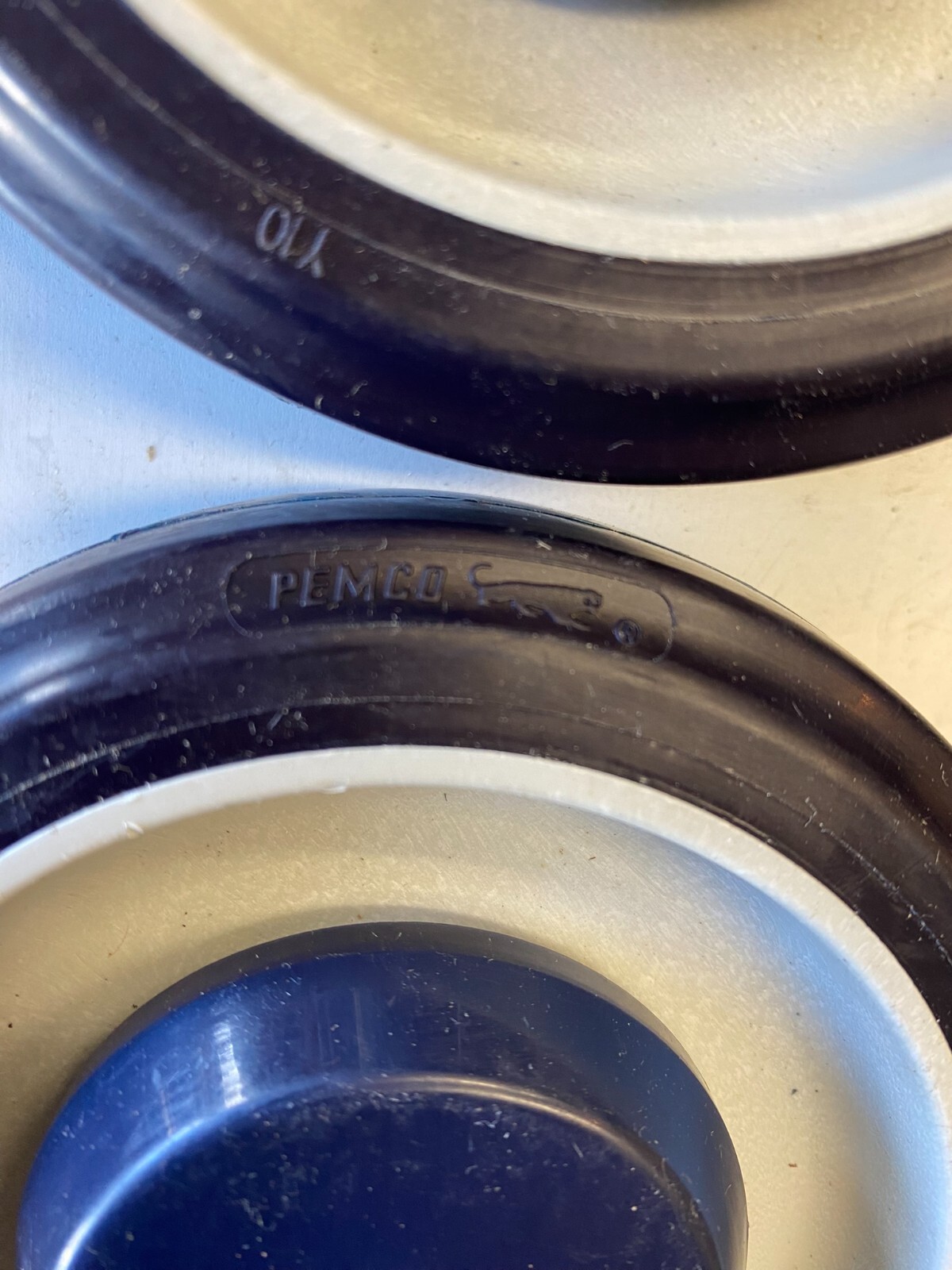 4 Pack – Pemco Shopping Cart Wheel 5″ x 1-1/4″ Blue/Tan