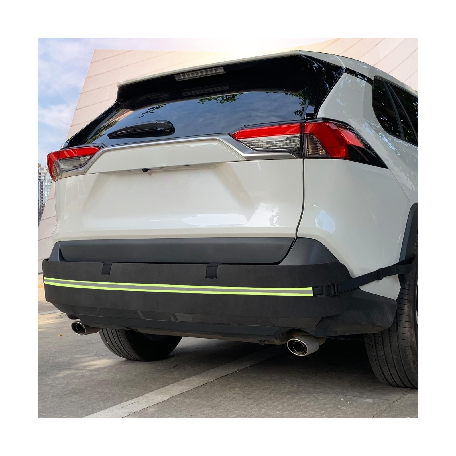 Rear Bumper Guard – 72x8x0.4in – w/ Safety Reflector – Fit For Car