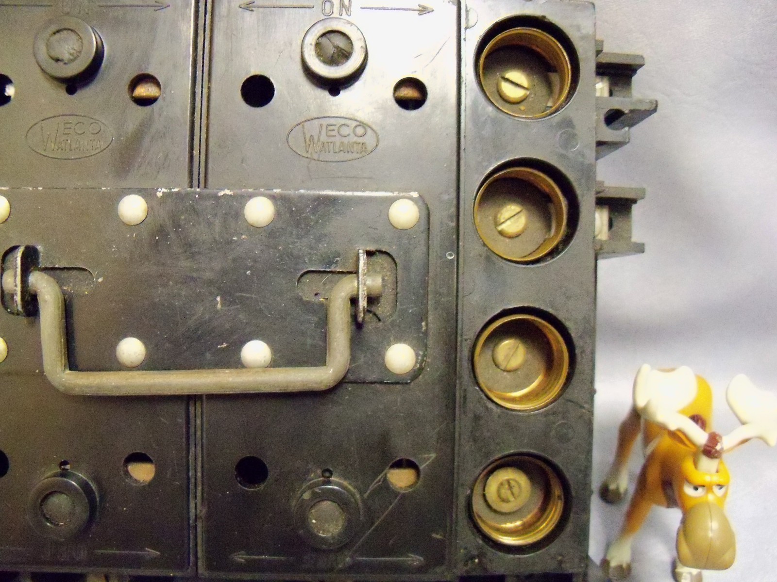 Weco / ITE R-1888-1 Fuse Block w 100A Fuse Pull Out