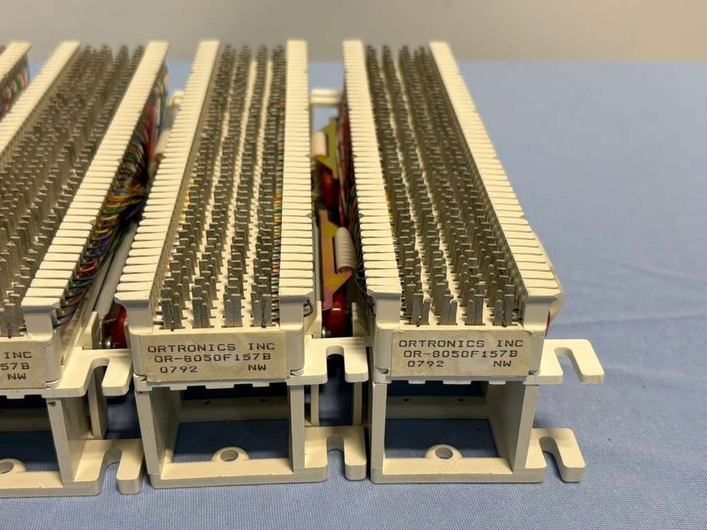 *LOT OF 8* Ortronics Punch Down Block Part 66MI-50