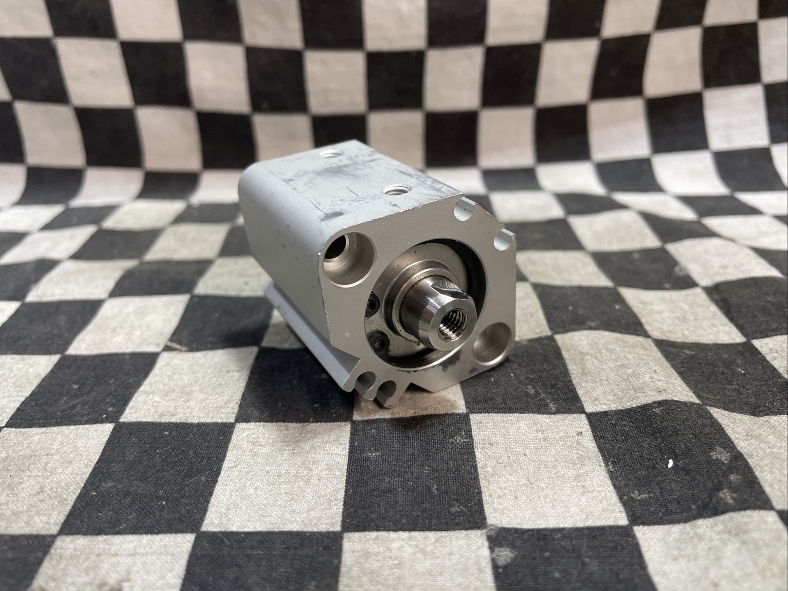 SMC CDQ2B25-10DCZ, CDQ2B2510DCZ, CQ2-Z COMPACT CYLINDER, SHIPSAMEDAY#1642V15