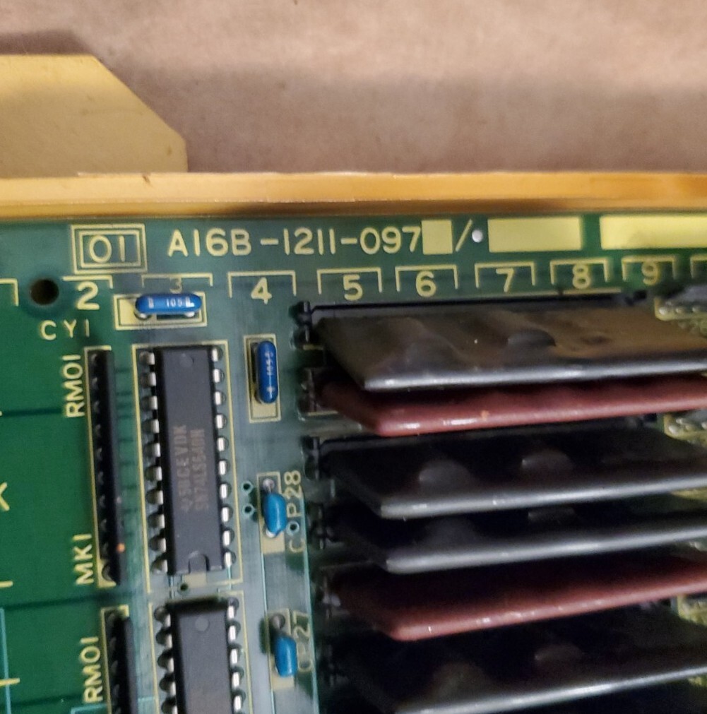 FANUC A16B-1211-0971/01 I/O Control module CIRCUIT BOARD