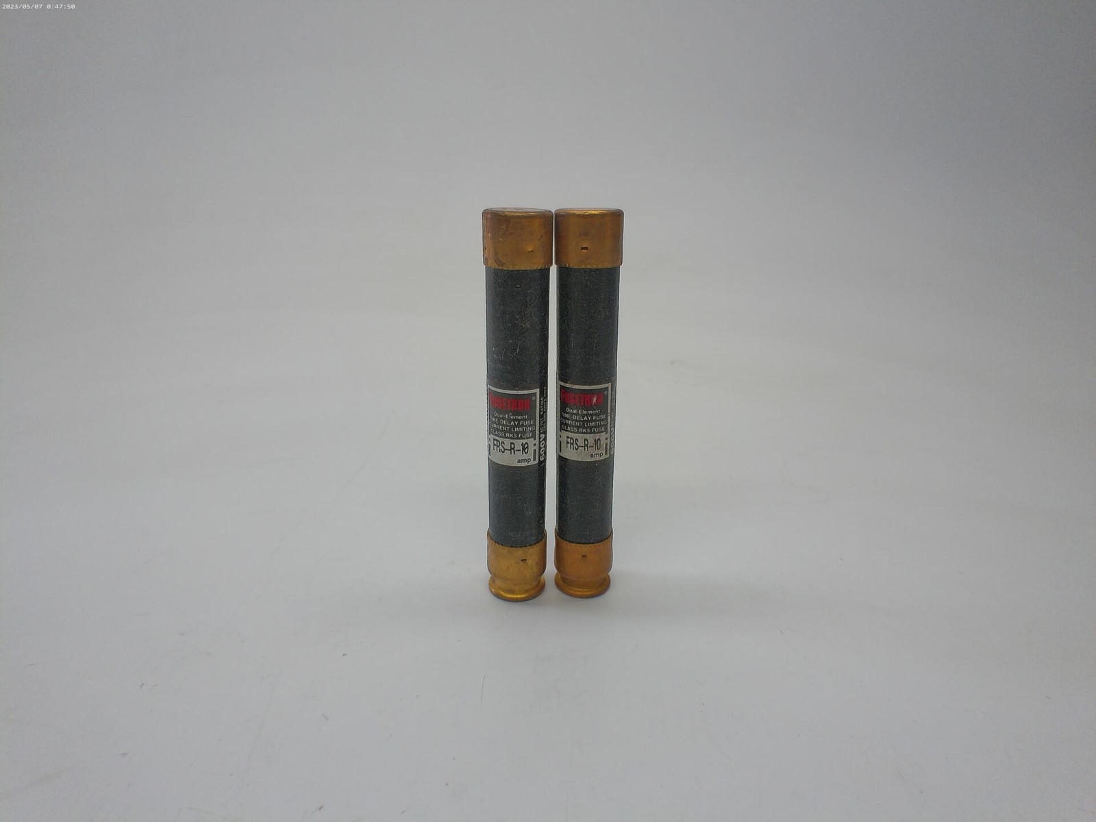 FUSETRON FRS-R-10 FUSE BLACK LOT OF 2 NSNP