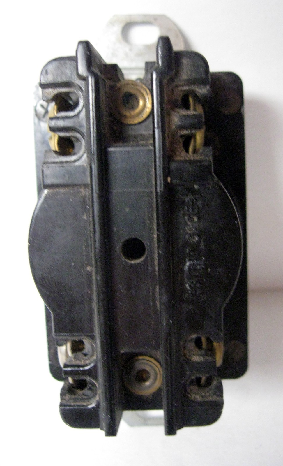 Hubbell Twist-Lock Receptacle 20A 125/250 V