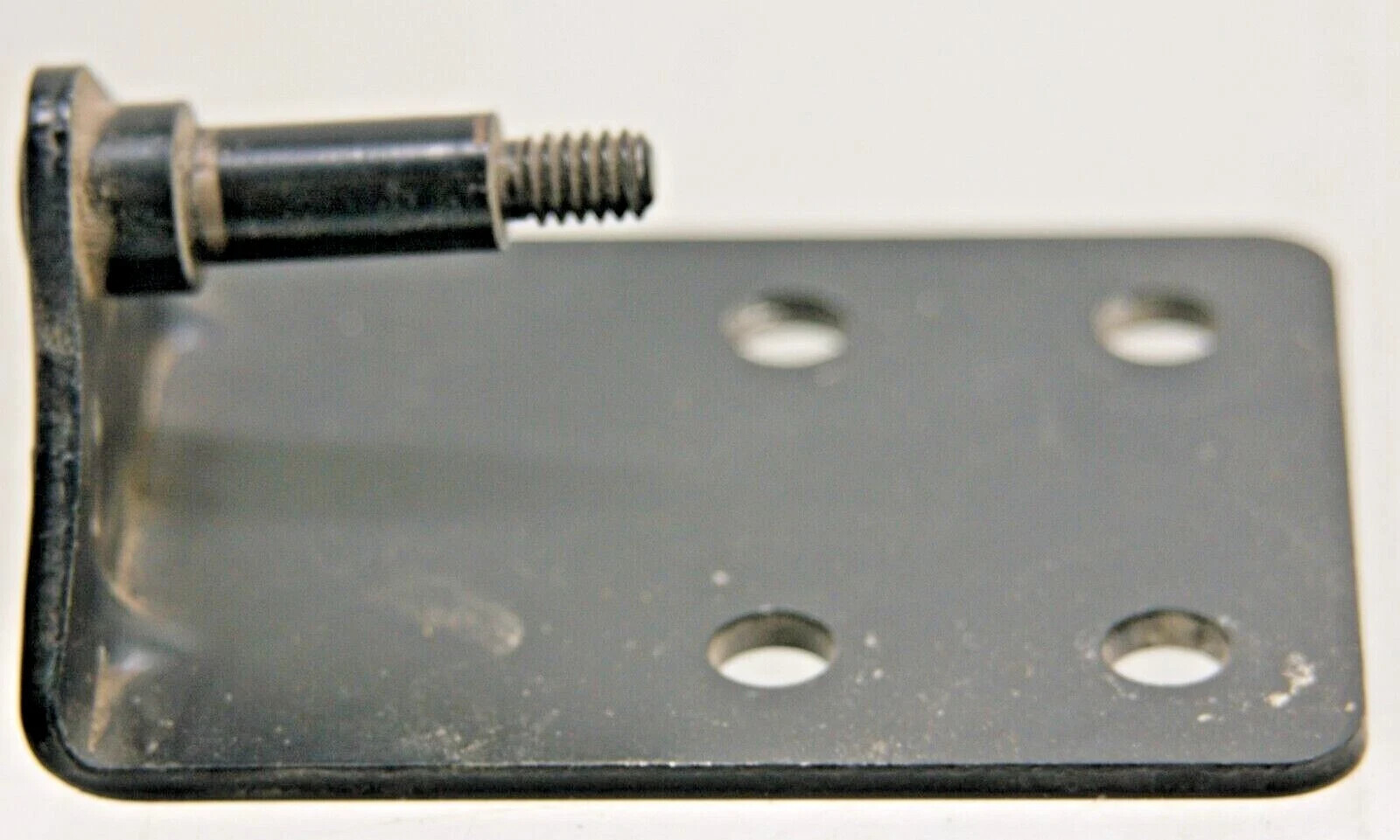 90 Degree Pin Stud Bracket 3-1/4” x 2-1/2” x 1-1/2” 2666