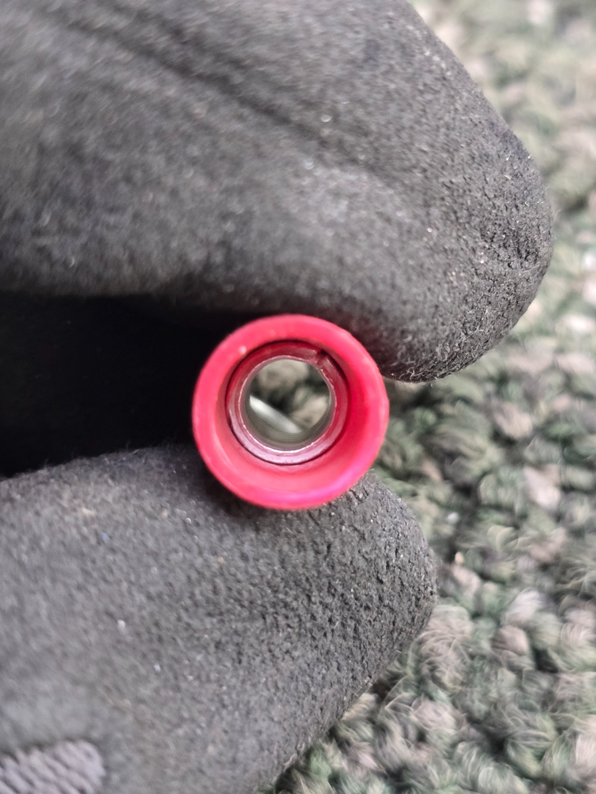 (QTY 25) Panduit EV8-8R-Q StrongHold Vinyl-Insulated Ring Terminals 8 AWG Str