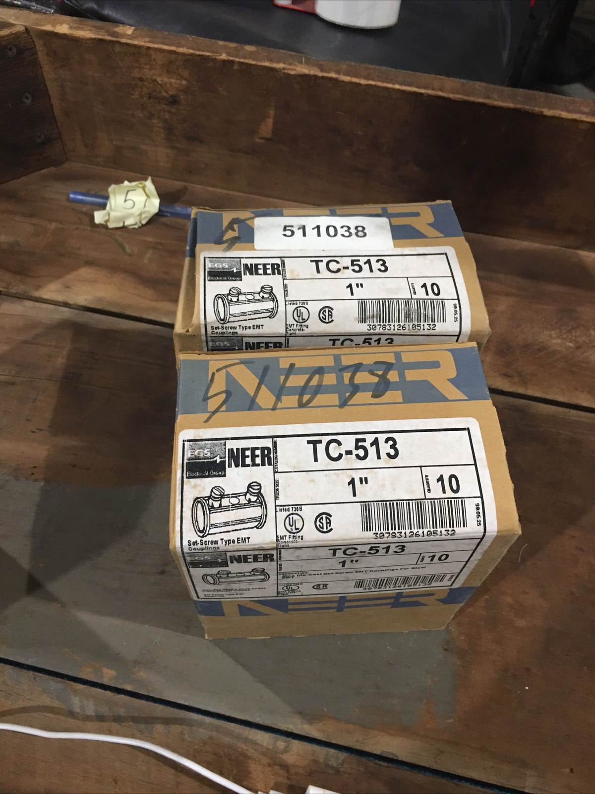 1 Pack of 20 NEER TC-513 EMT SET SCREW COUPLING, 1″ Zinc Die Cast