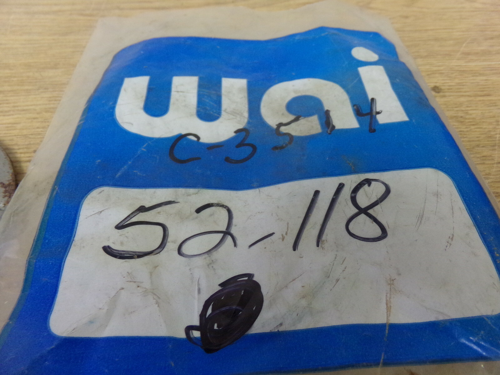 NEW WAI 52-118 C-3514 7/16″ Base *FREE SHIPPING*