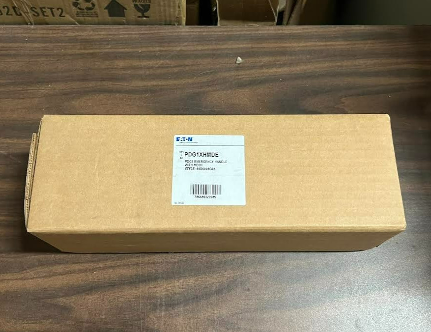 New NIB Eaton PDG1XHMDE PDG1 Emergency Handle w Mech Style 69D6005G02