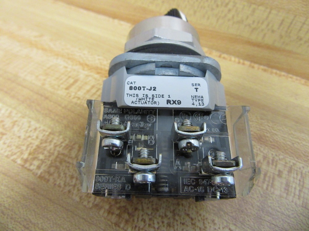 Allen Bradley 800T-J2A Selector Switch 800TJ2A Series T