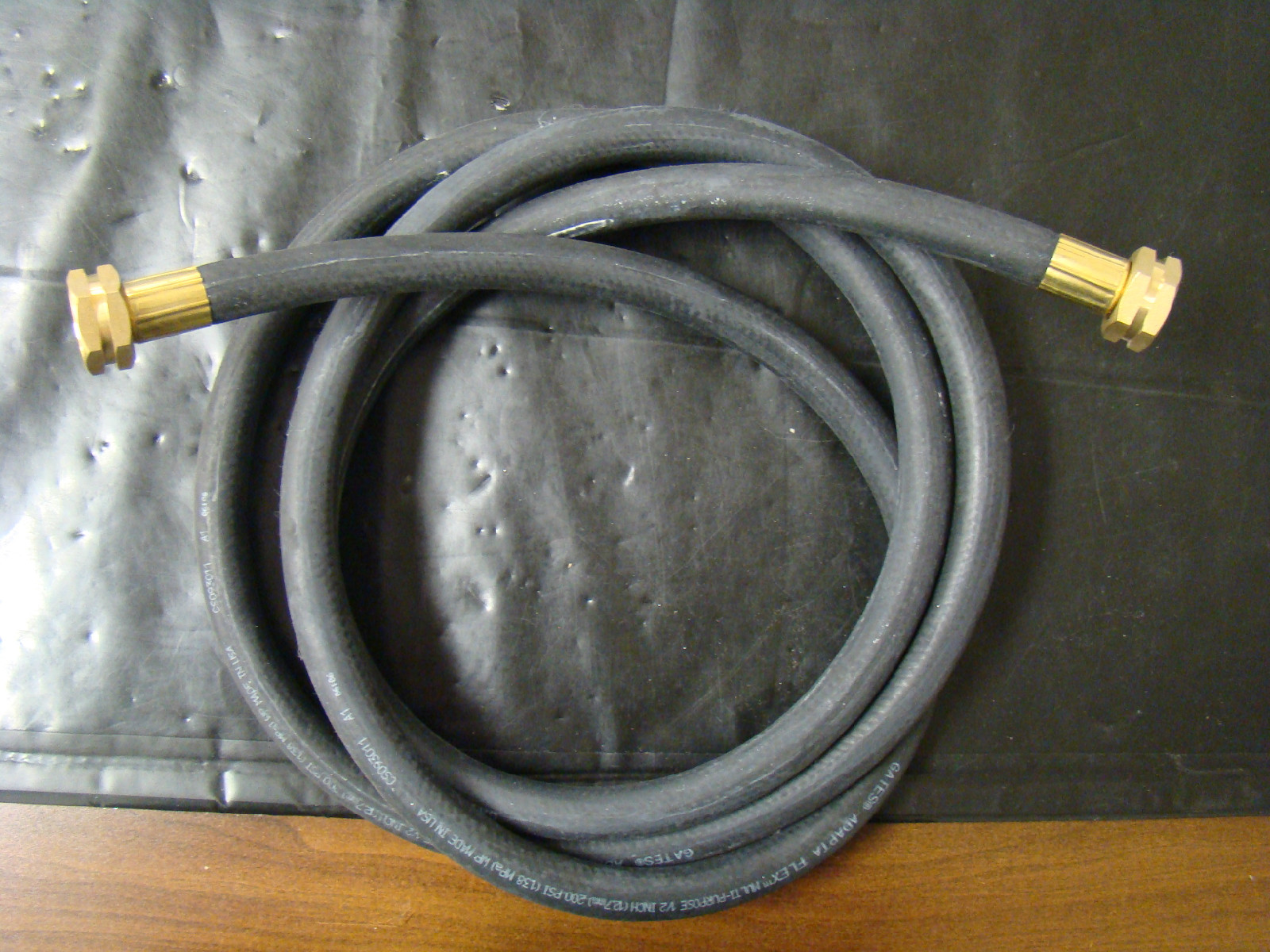 Gates Adapta Flex Multi-Purpose Hose (1/2″) 200 PSI (9 feet long)