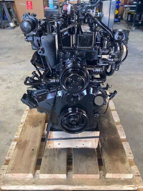 REMANUFACTURED BOBCAT DOOSAN HYUNDAI DM02 D24 DIESEL ENGINES SKID STEER LOADERS