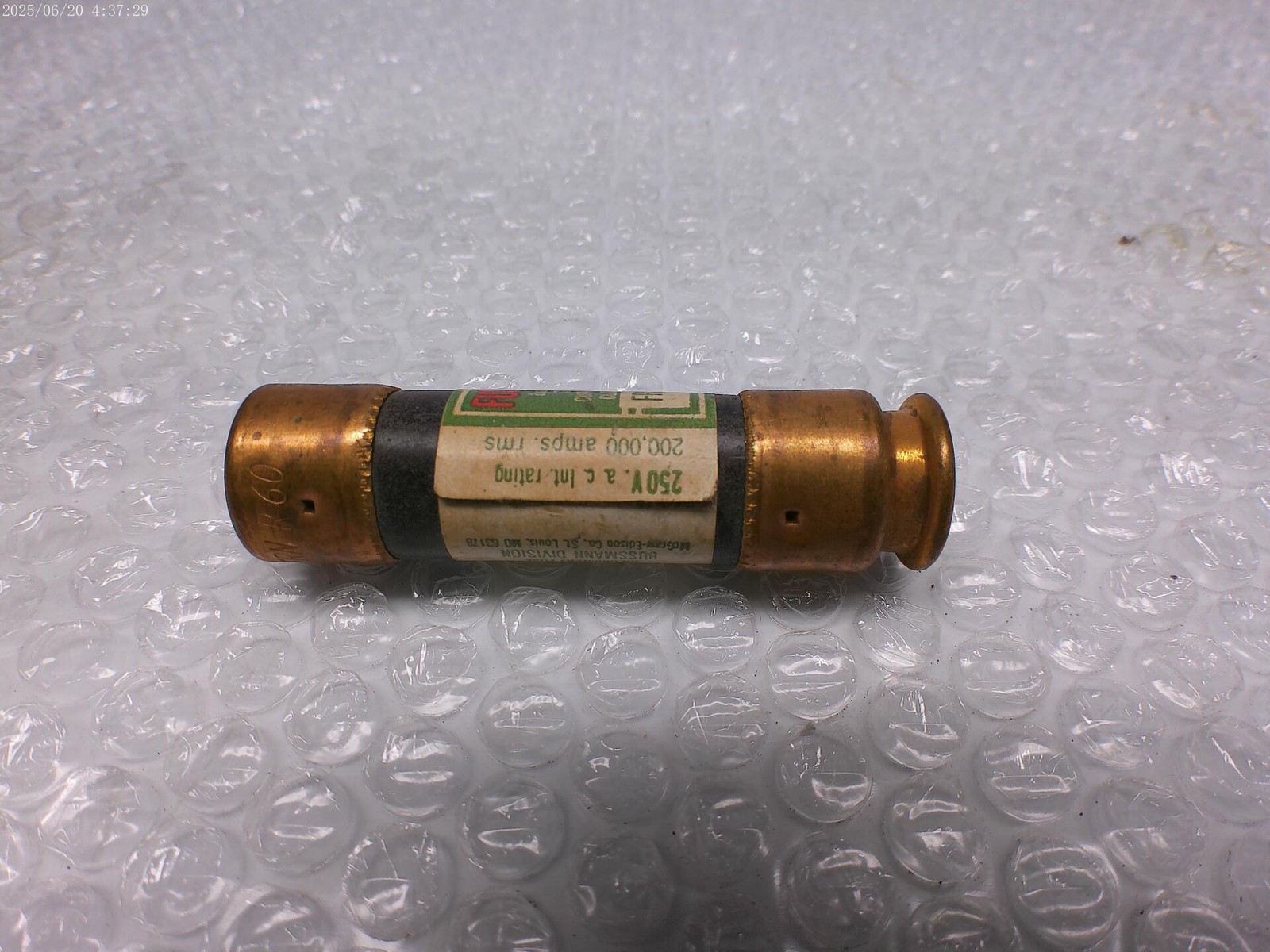 FUSETRON FRN-R-60 FUSE GREEN LOT OF 2 NSNP