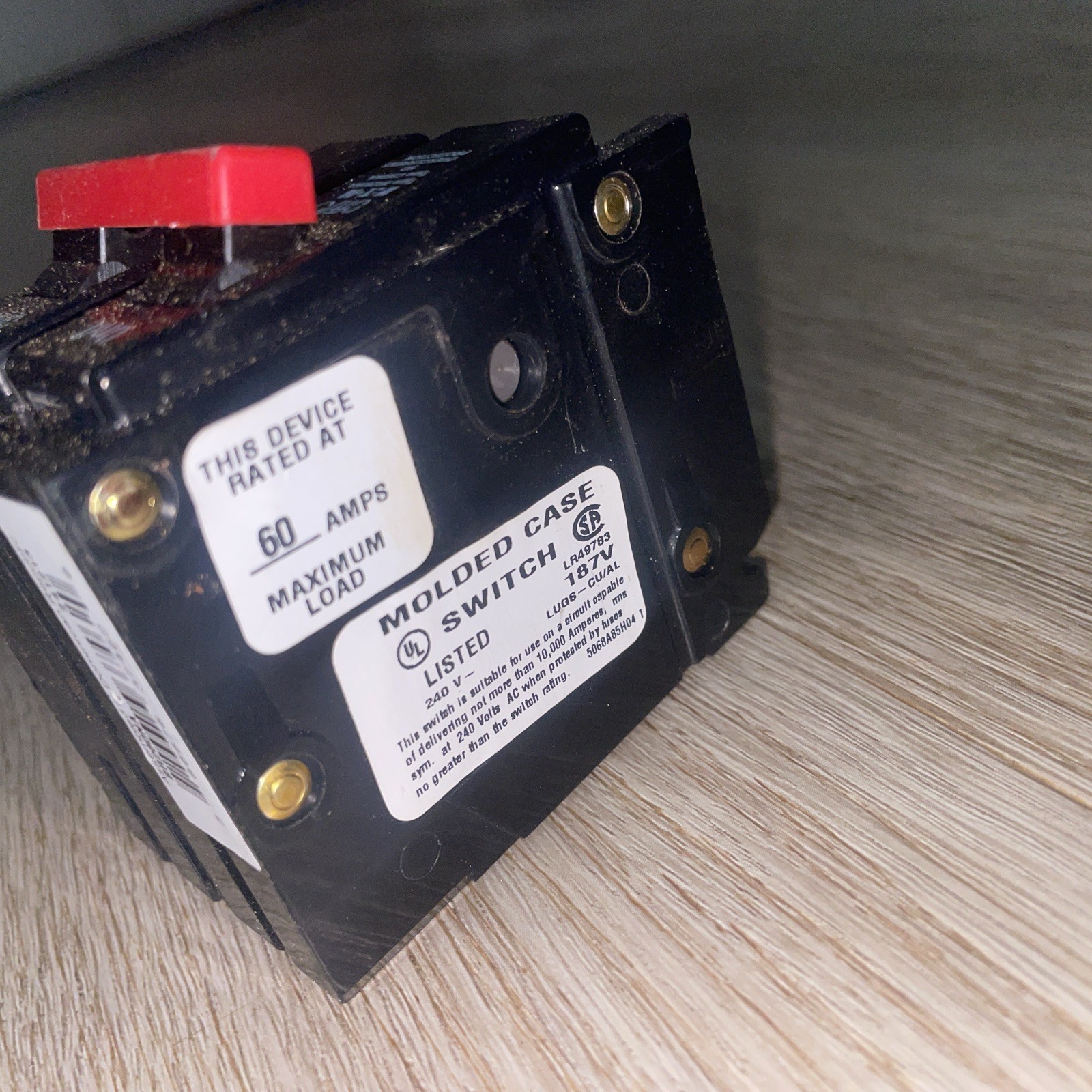 Eaton Cutler Hammer BR260NA 2 Pole 60 Amp Molded Case Circuit Breaker