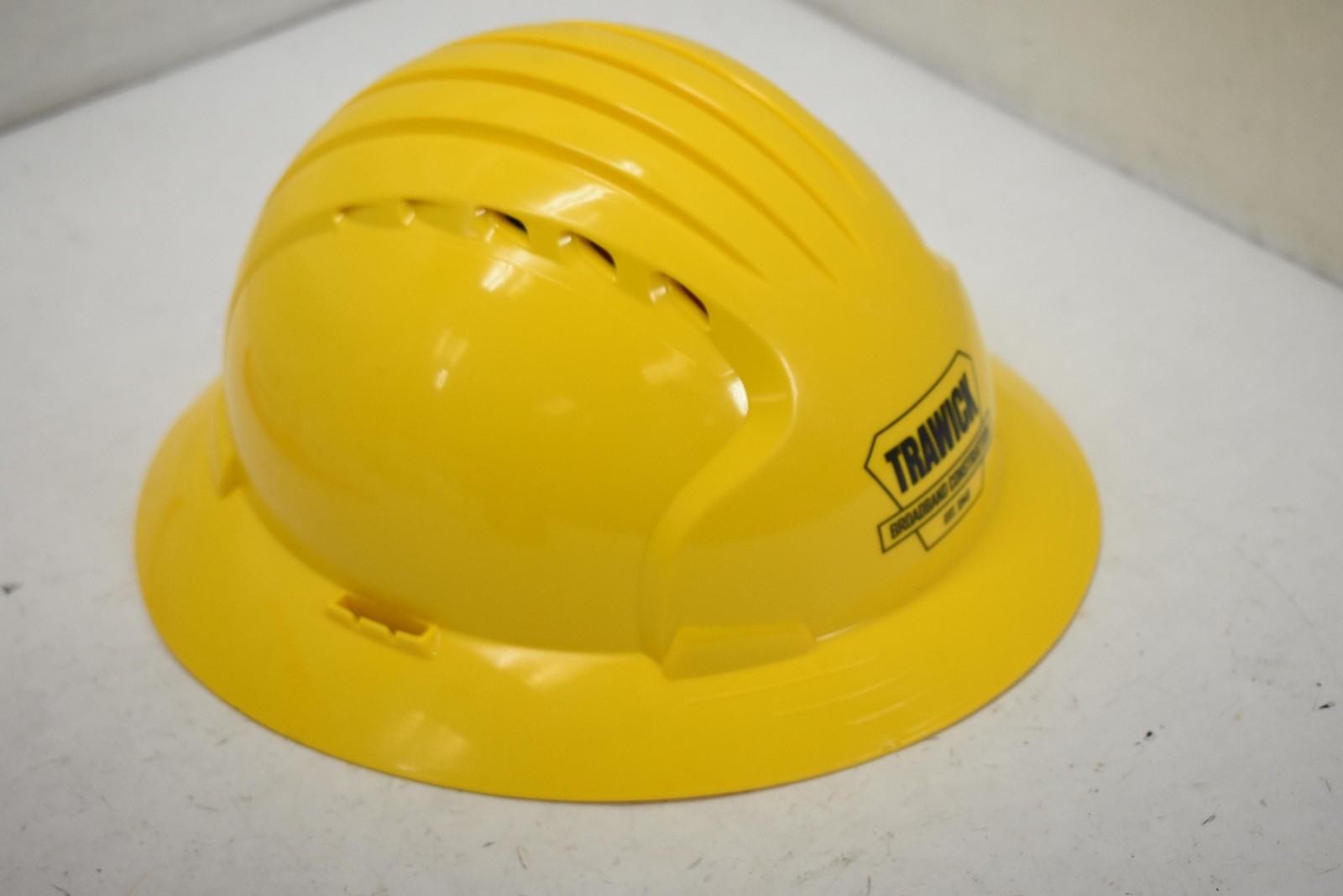 JSP EV6161V Full Brim Vented Hard Hat Helmet Yellow Made in UK Adjustable PPE